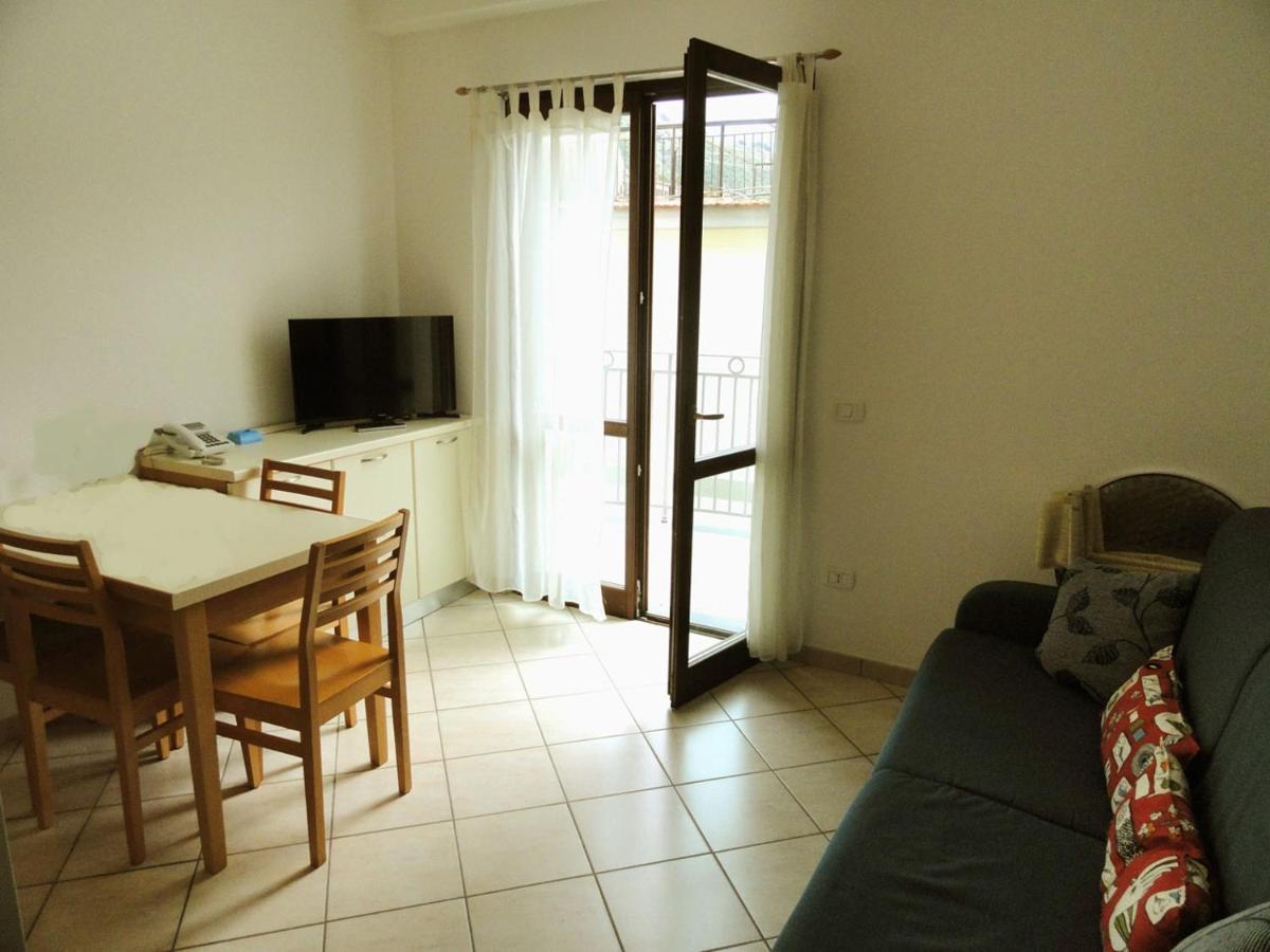 Acciaroli Vacanze Residence Zewnętrze zdjęcie